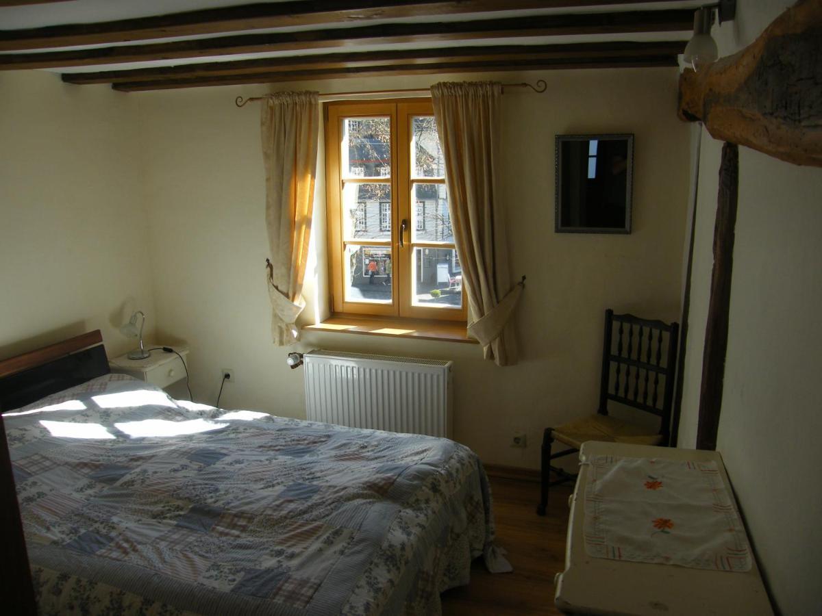 Historisches Haus Im Herzen Von Monschau Eksteriør billede