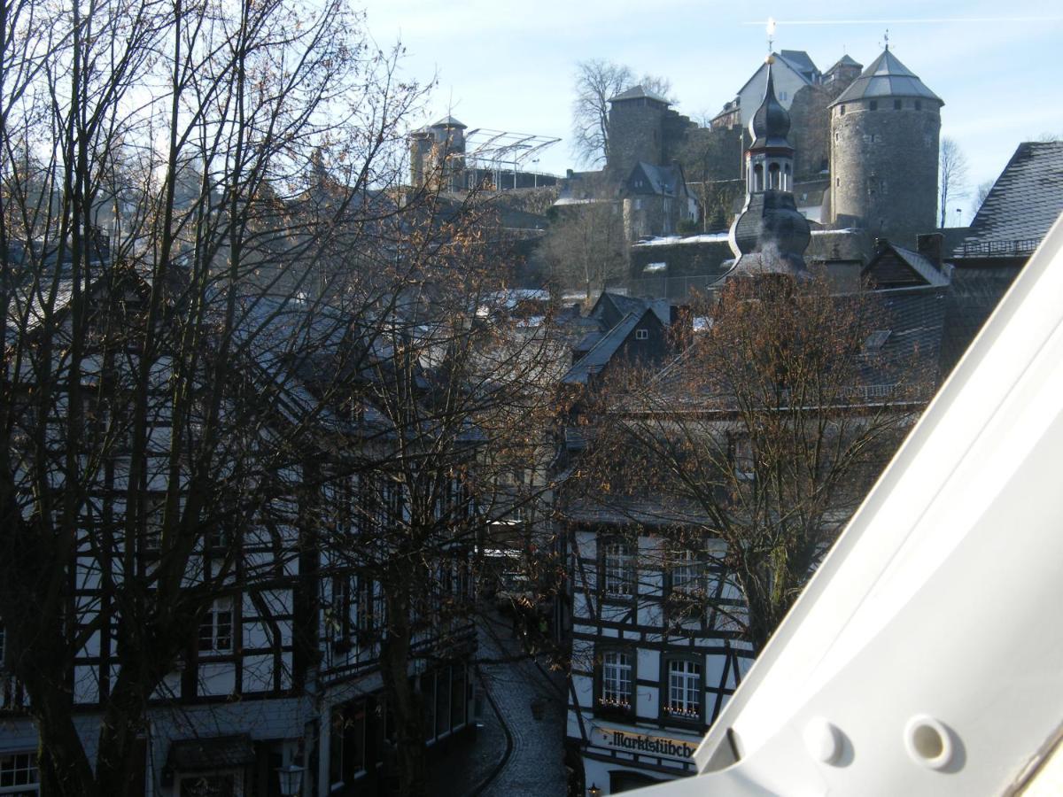 Historisches Haus Im Herzen Von Monschau Eksteriør billede