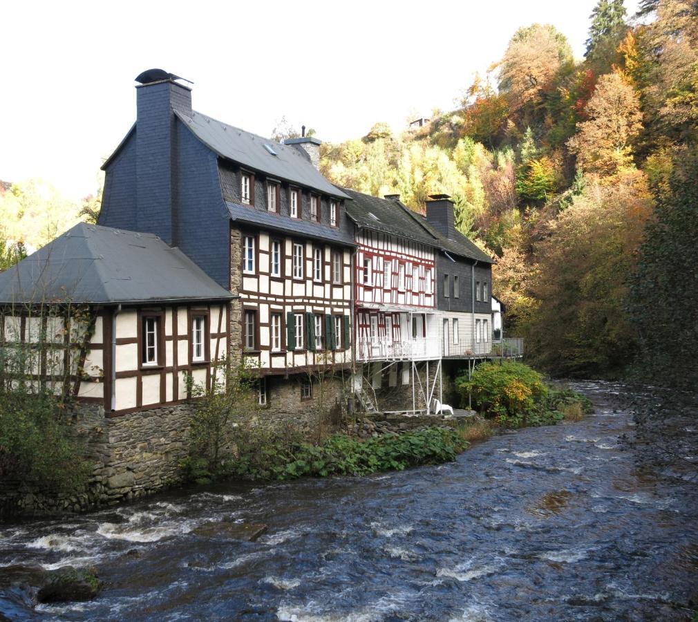 Historisches Haus Im Herzen Von Monschau Eksteriør billede