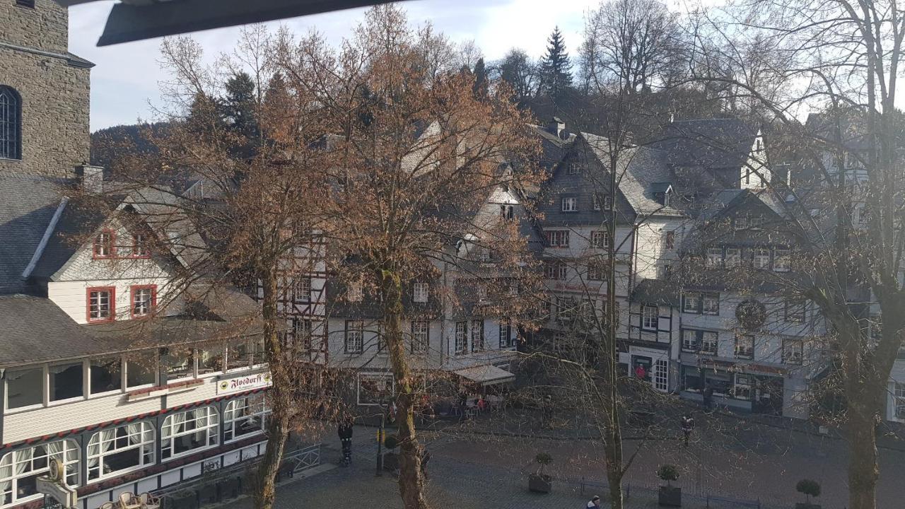 Historisches Haus Im Herzen Von Monschau Eksteriør billede