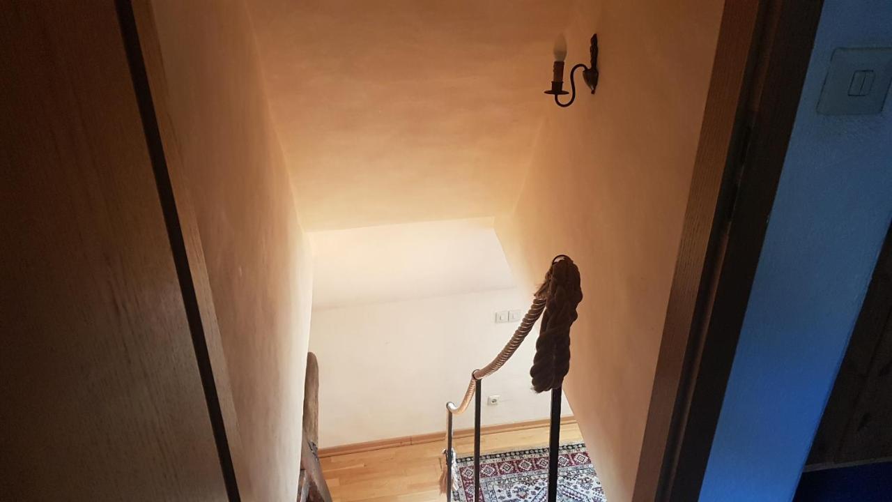 Historisches Haus Im Herzen Von Monschau Eksteriør billede
